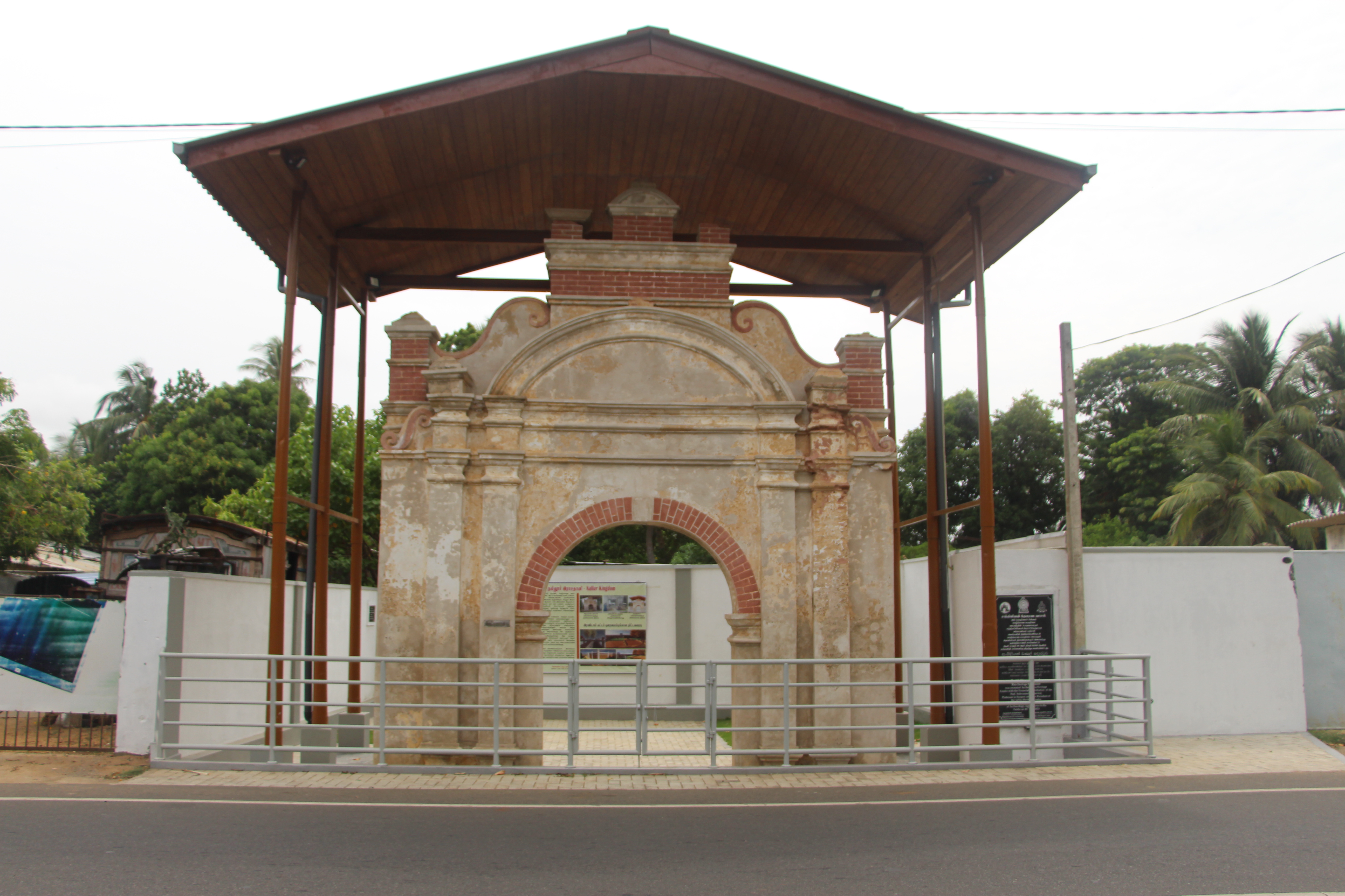 function/uploads/cultural/Facade of Mansion at Sangiliyan Thoppu.JPG